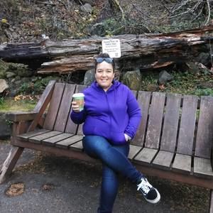 Meet your Posher, Annie